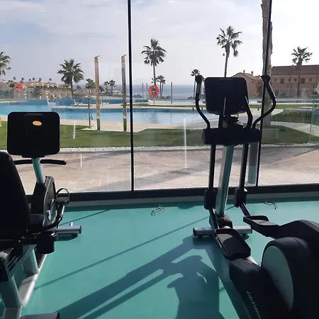 Luxury 2br Seaviews - Santa Barbara Heights شقة