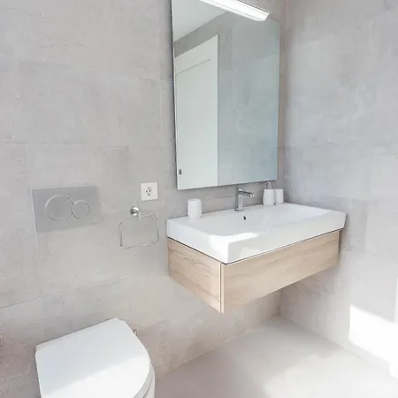 Luxury 2br Seaviews - Santa Barbara Heights Фуэнхирола