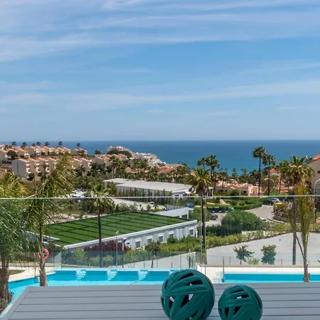 Апартаменты Luxury 2br Seaviews - Santa Barbara Heights