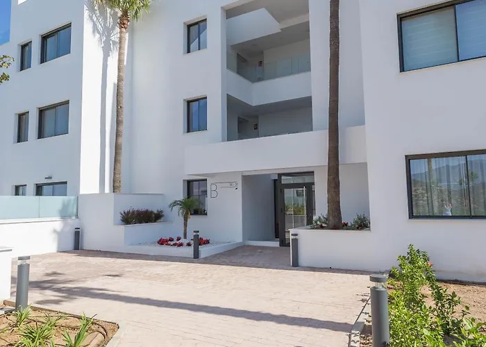 Luxury 2br Seaviews - Santa Barbara Heights