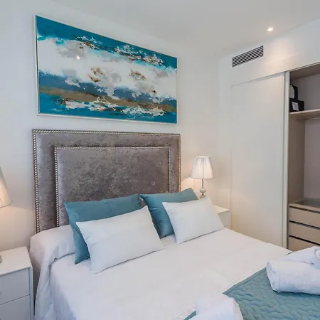 Luxury 2br Seaviews - Santa Barbara Heights Апартаменти