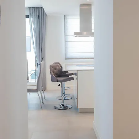 Luxury 2br Seaviews - Santa Barbara Heights Апартаменти Фуенхірола