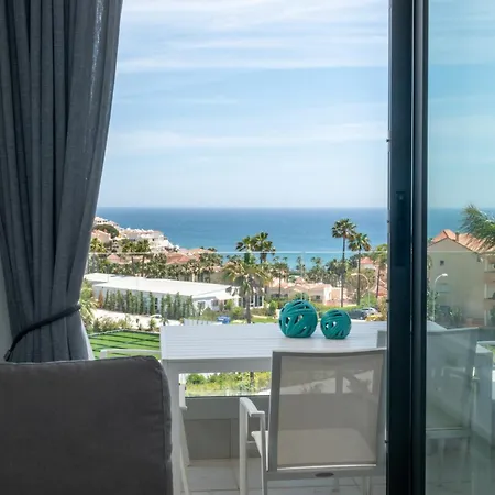 Luxury 2br Seaviews - Santa Barbara Heights Апартаменти Фуенхірола