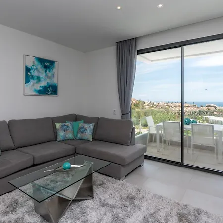 Luxury 2br Seaviews - Santa Barbara Heights *